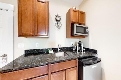Hotel The Colonels Suites