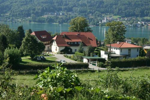 Hostal Landhaus Strussnighof