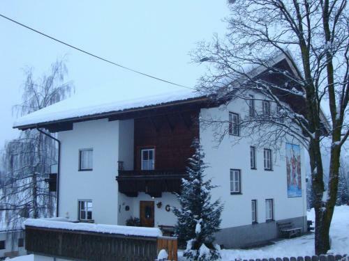 Hostal G�stehaus Obererlacher