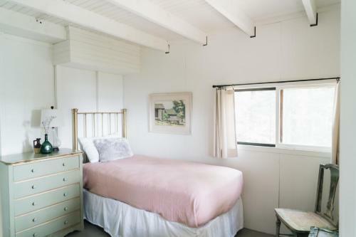 Elegant Fairway Condo #16-18