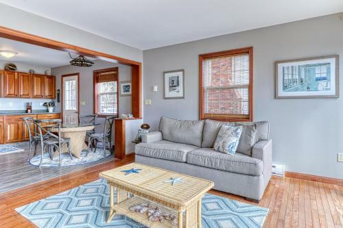 Chickadee Bay House