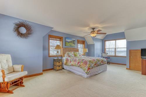 Chickadee Bay House