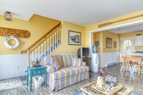 Schooner Bay House