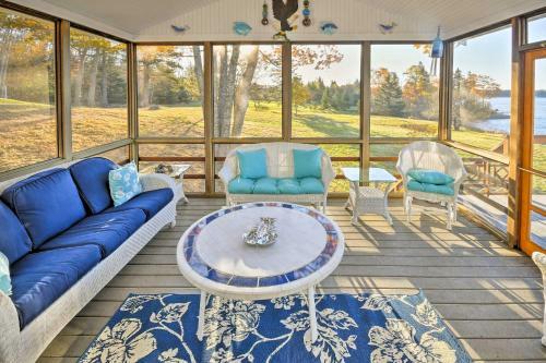 Luxurious Oceanfront Flanders Bay Home With Kayaks!
