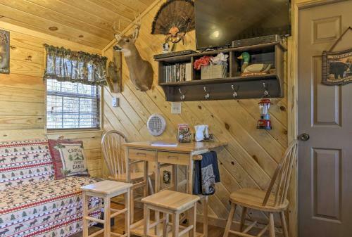 Cozy Cumberland Cabin In The Allegheny Mountains!