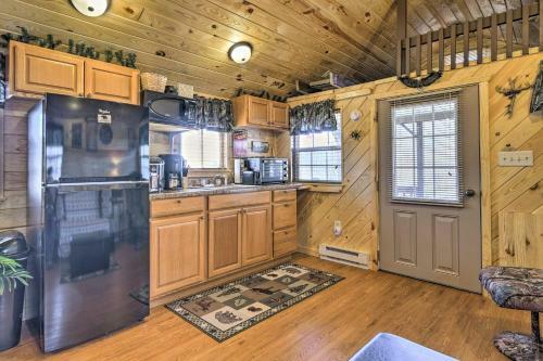 Cozy Cumberland Cabin In The Allegheny Mountains!
