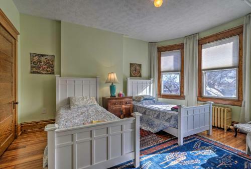 Historic Cumberland Home With Deck And Valley View!