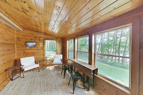 Gorgeous Waterfront Home On Westport Island Cottage