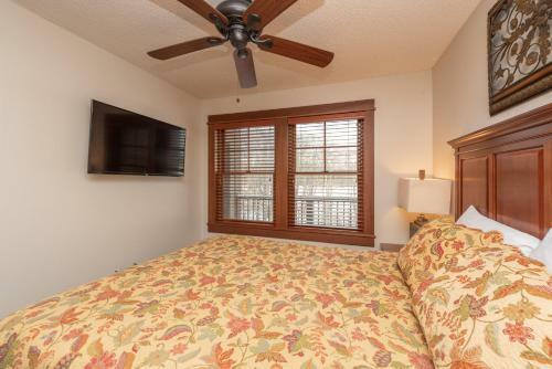 Hotel A215 - Lake View Suite With One Bedroom, Private Balcony!