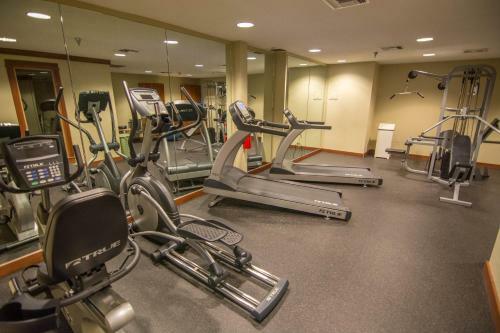 Hotel A215 - Lake View Suite With One Bedroom, Private Balcony!