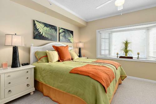 Royal Beach 102