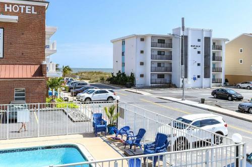 Royal Beach 102