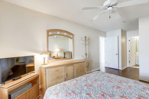Island At Hidden Harbour 324d