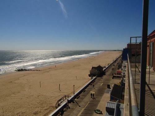 Americana Hotel Boardwalk