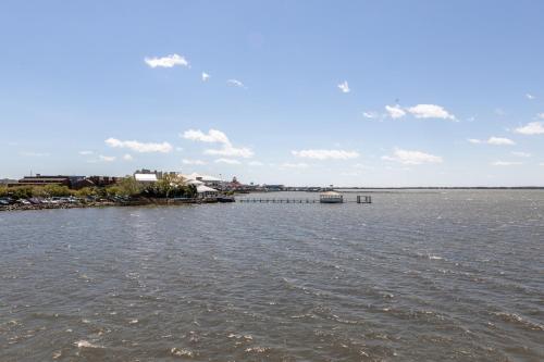 3 Bed 3 Bath Apartment In Ocean City
