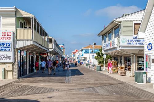 Beach 'n Boardwalk
