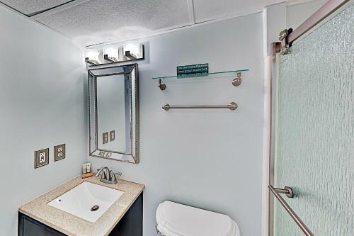 Apartamento Canvasback - Beachside Getaway - Stroll To Dining Condo