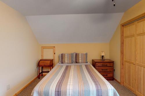 3 Bed 4 Bath Vacation Home In Deep Creek Lake