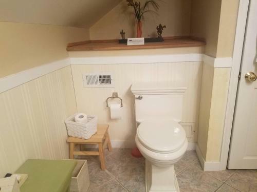 Blue Heron Inn - A Bed And Breakfast Llc