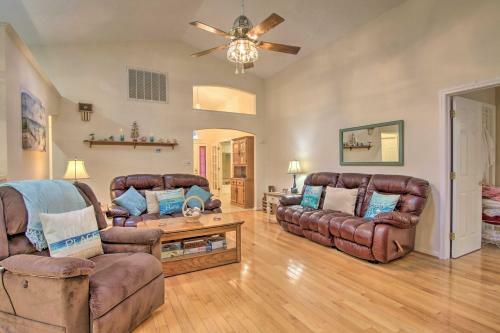 Ocean Pines House With Private Hot Tub 2 Mi To Golf!