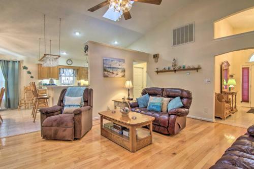 Ocean Pines House With Private Hot Tub 2 Mi To Golf!