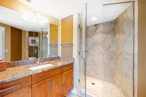Meridian 204 East