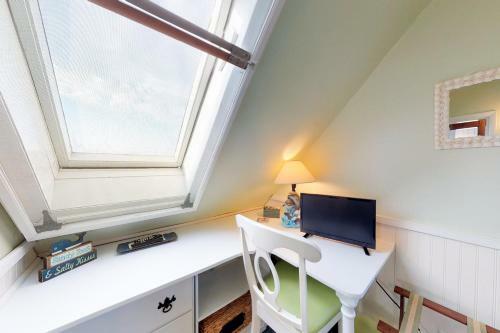 Sea Coast Cottage