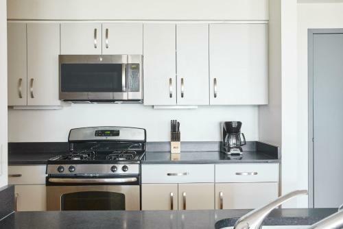 Evonify Corporate - South End Luxury Apartments
