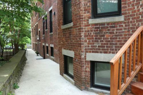 Apartamento A Stylish Stay W/ A Queen Bed, Heated Floors.. #3