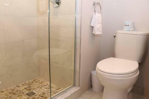 Apartamento A Stylish Stay W/ A Queen Bed, Heated Floors.. #3