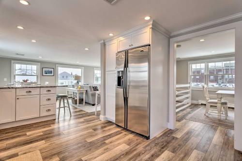 Bourne Home With Deck, Steps From Cape Cod Canal