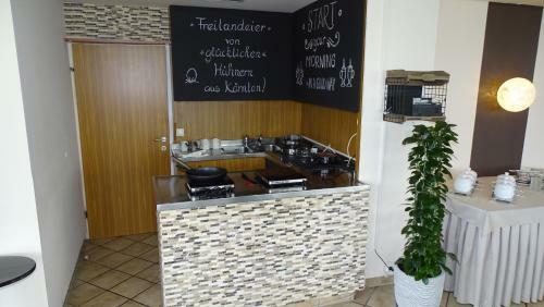 Ferienhotel W�rthersee