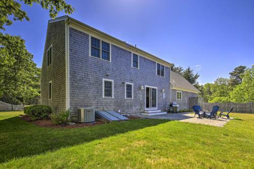 Cape Cod Home With Game Room, 3mi To Mayflower!