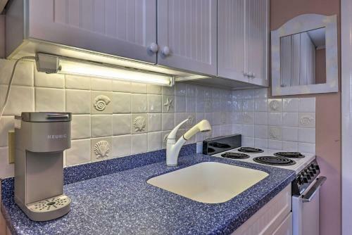 Apartamento Cape Cod Retreat With Gas Grill Steps To Beach