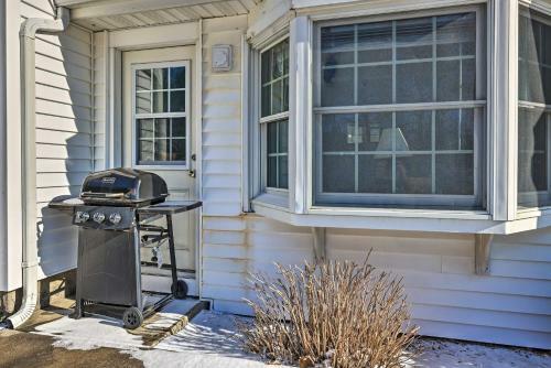 Apartamento Cape Cod Retreat With Gas Grill Steps To Beach