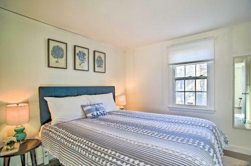 Charming Cape Cottage With Patio 4 Mi To Beach