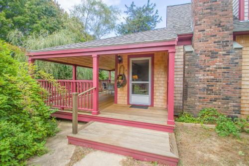 403 Fantastic Location Beautiful Bay Just 1 Minute Away