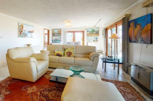 Villa On The Water
