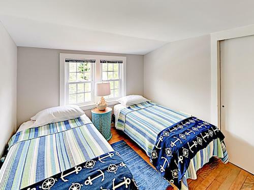 New Listing! Remodeled Beach Haven - New Kitchen Home