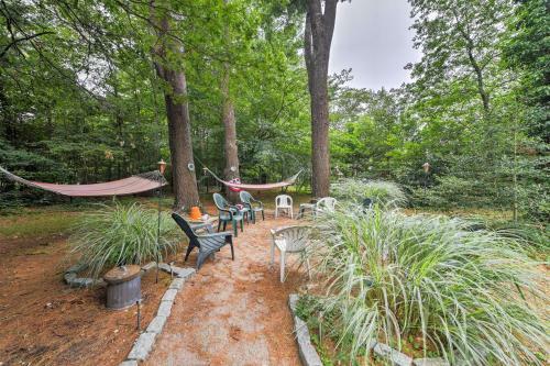 Mashpee House With Wraparound Deck - Walk To Beach!