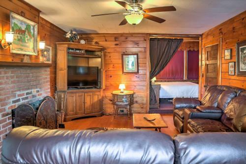 Pet-friendly Berkshires Home With Dock And Fire Pit!