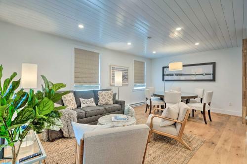 Airy Nantucket Escape In Historic Downtown!