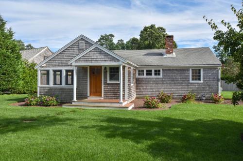 504 Fully Updated Walk To Rock Harbor 2 Minute Drive To Downtown Central AC