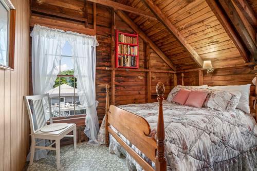 Ocean Front Cottage - Long Beach