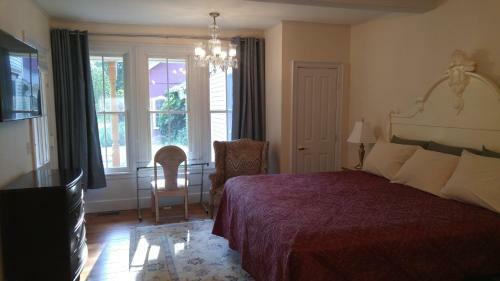 Bed & Breakfast Sheffield 1802 House