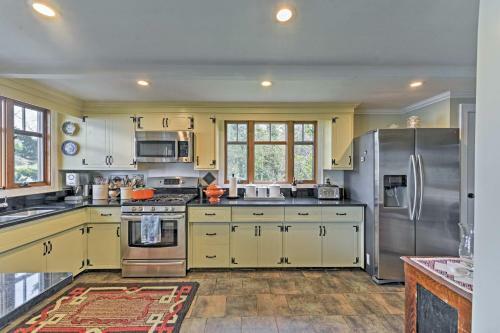 Waterfront Vineyard Haven Home Near Main Street!