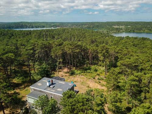 318 Hilltop Peace And Seclusion Amidst National Seashore With Modern Architecture