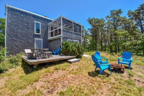 318 Hilltop Peace And Seclusion Amidst National Seashore With Modern Architecture