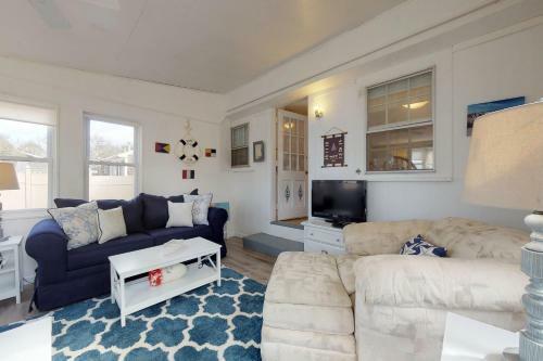 Captain's Quarters