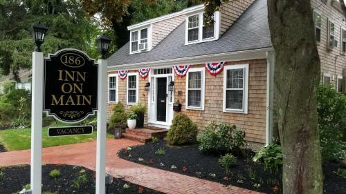 Bed & Breakfast Inn On Main